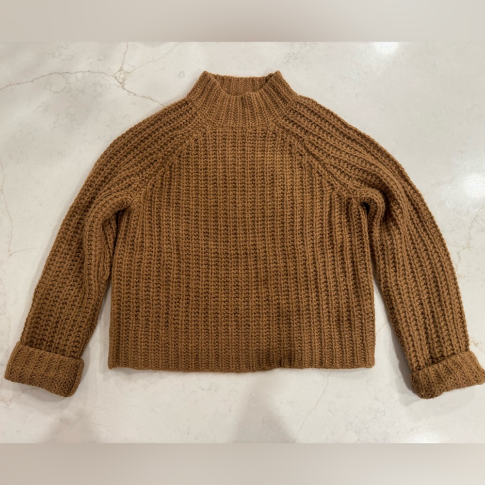 Vince xs brown sweater